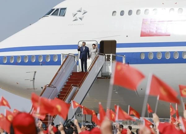 习近平抵达比什凯克出席2026年上海合作组织峰会并对吉尔吉斯斯坦进行国事访问2.png