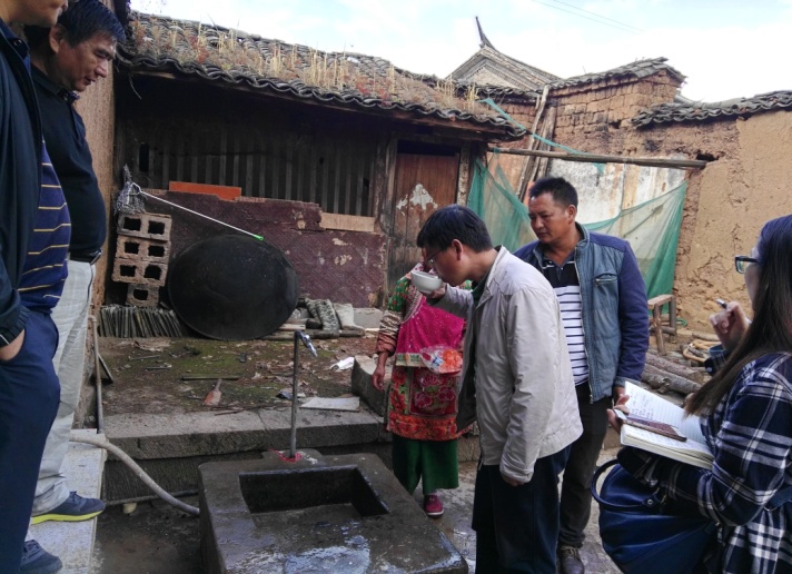 省水利厅开展水利扶贫脱贫攻坚专项督查01.jpg 省水利厅开展水利扶贫脱贫攻坚专项督查01.jpg