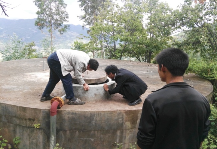 省水利厅开展水利扶贫脱贫攻坚专项督查03.jpg 省水利厅开展水利扶贫脱贫攻坚专项督查03.jpg